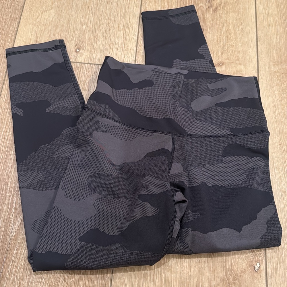 Women’s  Camouflage Leggings